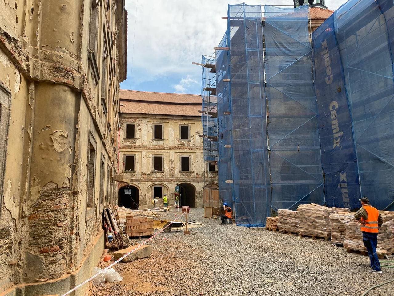 Facade renewal of a historic complex — scaffolding and work in progress