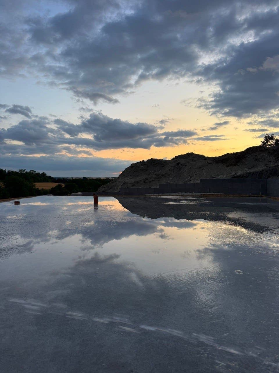 Foundation slab of a family house at dusk — a RayBer s.r.o. site